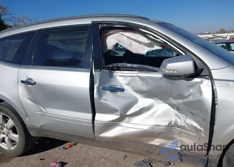 2016 Chevrolet Traverse 1Lt z USA, uszkodzony, nr VIN 1GNKRGKD1GJ139072